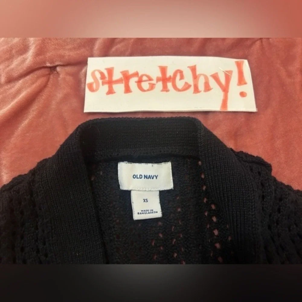 XSmall Old Navy Black Crocheted Cardigan Quarter Sleeves‎ Winter Fall - Picture 4 of 12